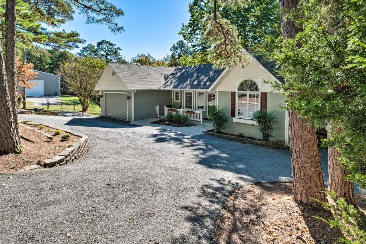 Beautiful Ozark Oasis With Deck Walk To Beaver Lake Rogers Bagian luar foto
